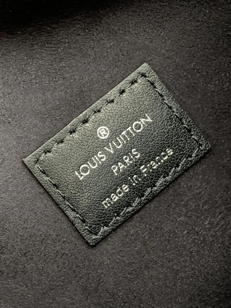 Soft Louis Vuitton Box Bags 43046