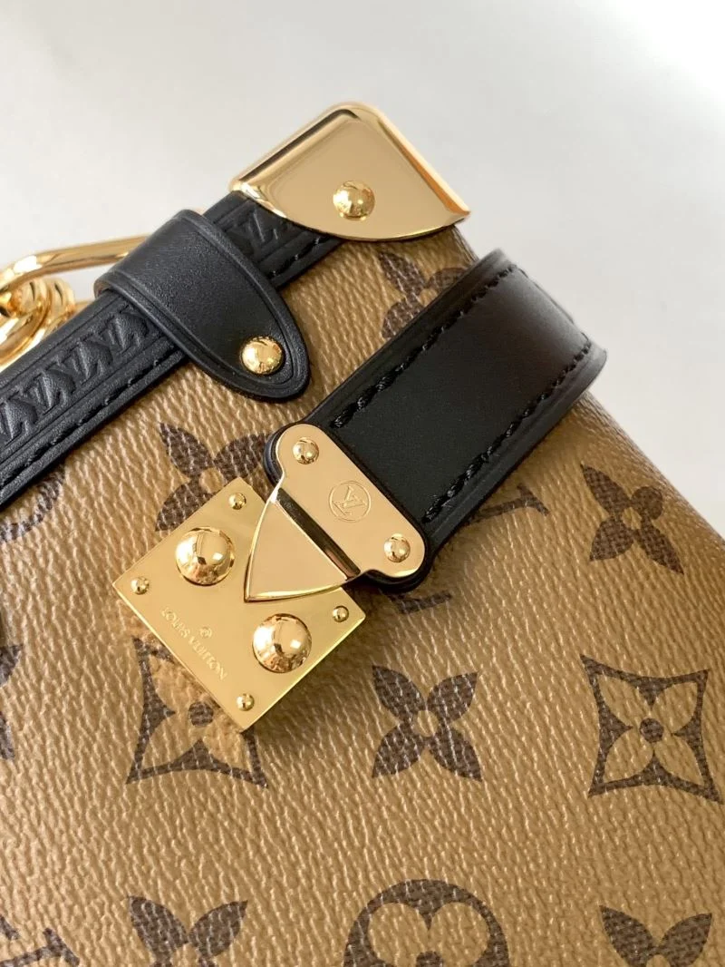 Soft Louis Vuitton Box Bags 43041