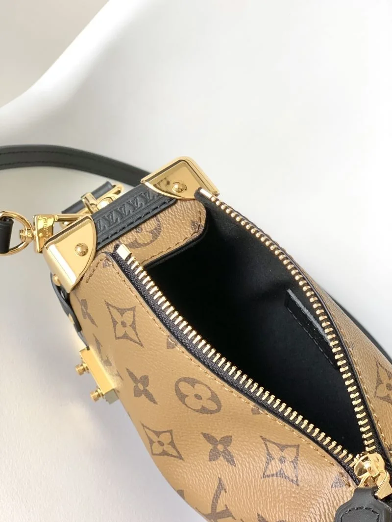 Soft Louis Vuitton Box Bags 43041