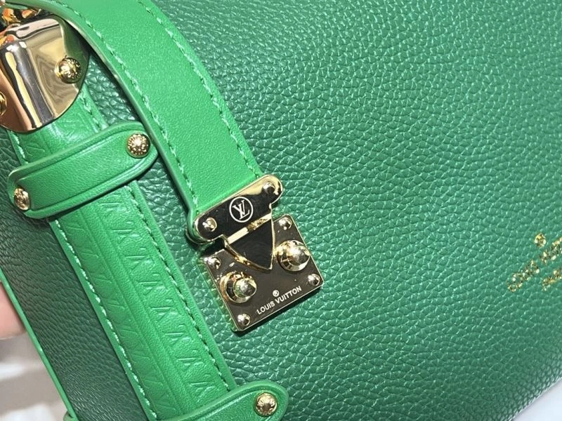 Lightweight Louis Vuitton Box Bags 80312