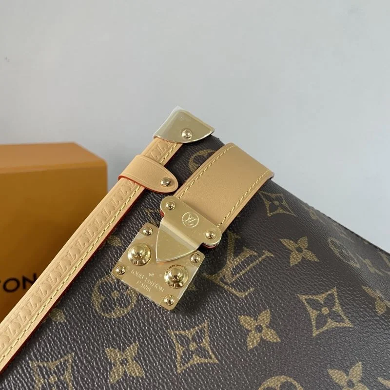 EyeCatching Louis Vuitton Box Bags 41641