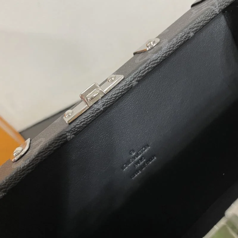 Louis Vuitton Box Bags ModernLook 41643