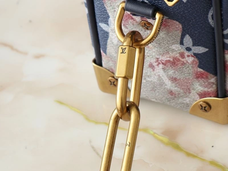 ModernLook Louis Vuitton Box Bags 88654