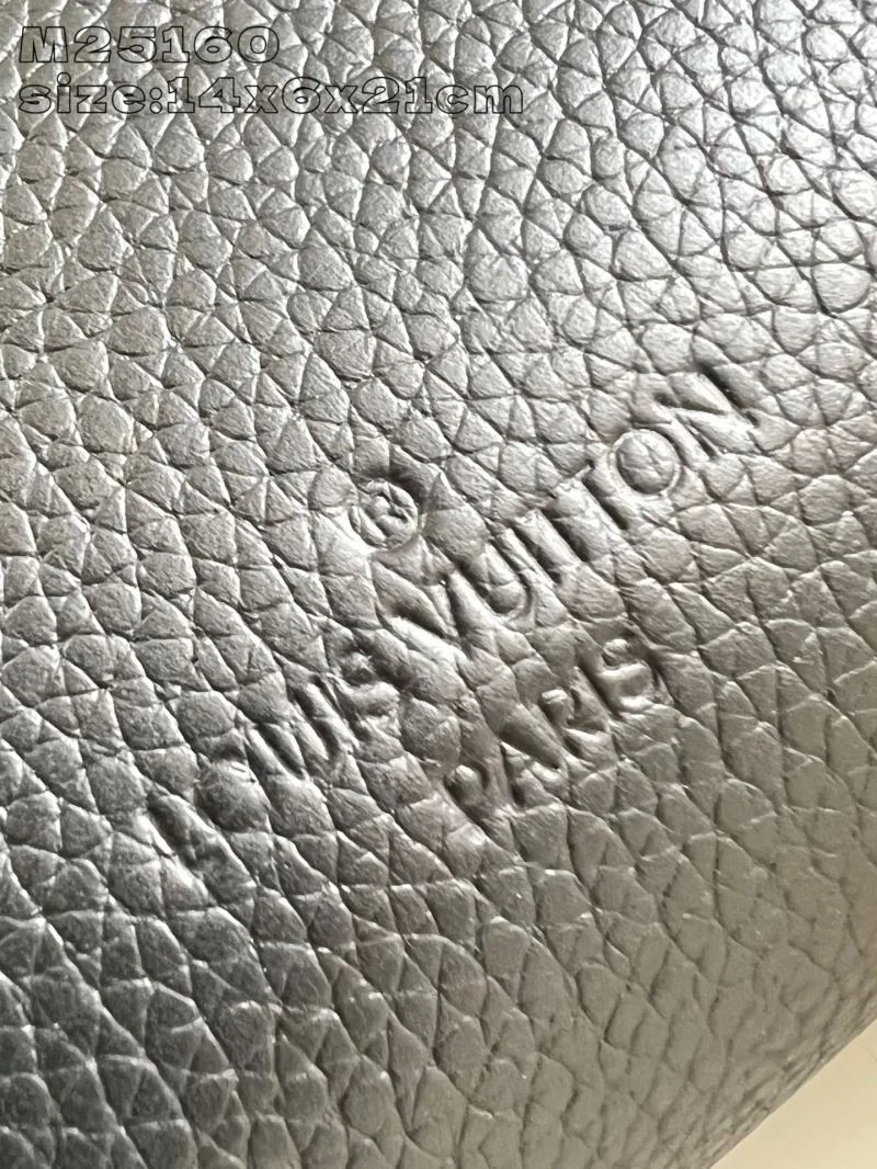 QuickDry Louis Vuitton Box Bags 41424