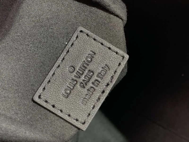 Louis Vuitton Box Bags Youthful 41425