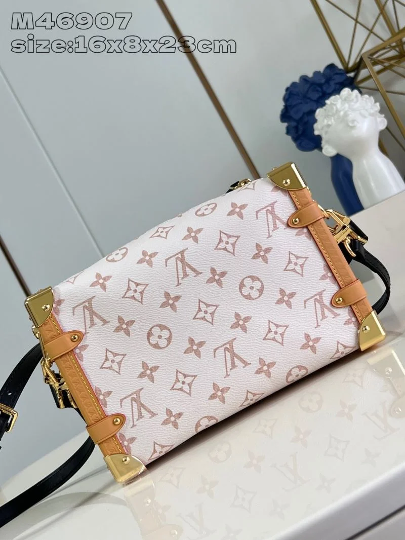 Stretchable Louis Vuitton Box Bags 41419