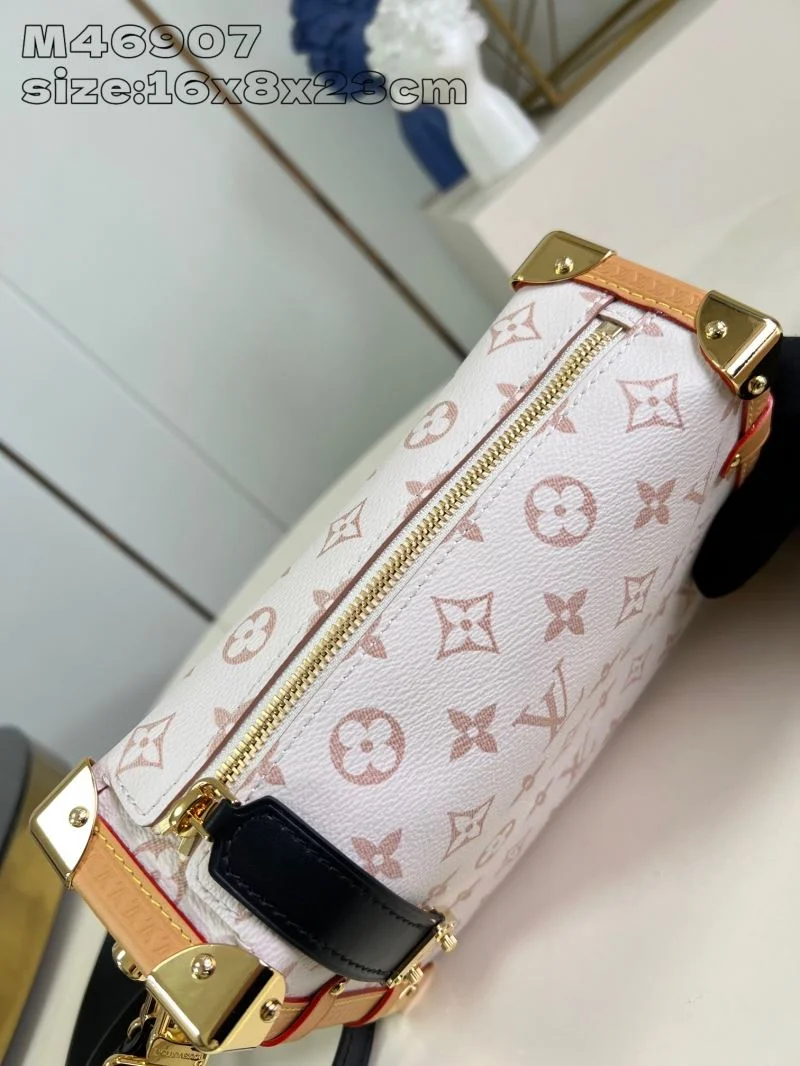 Stretchable Louis Vuitton Box Bags 41419