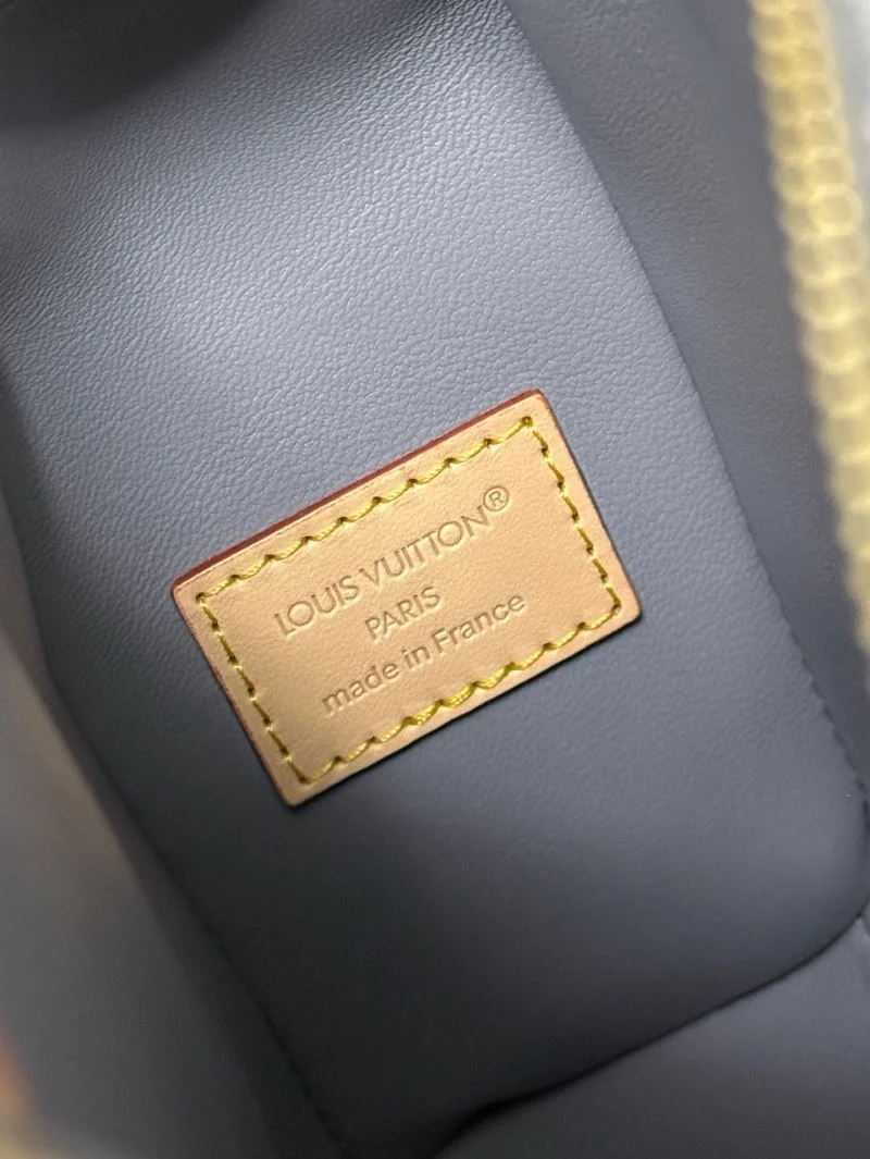 Louis Vuitton Box Bags Neat 40821
