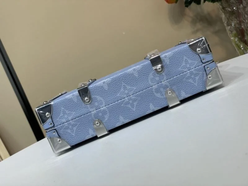 SmoothTexture Louis Vuitton Box Bags 40769