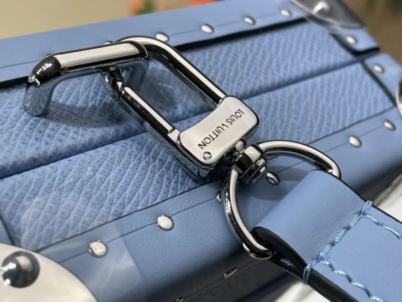 SmoothTexture Louis Vuitton Box Bags 40769