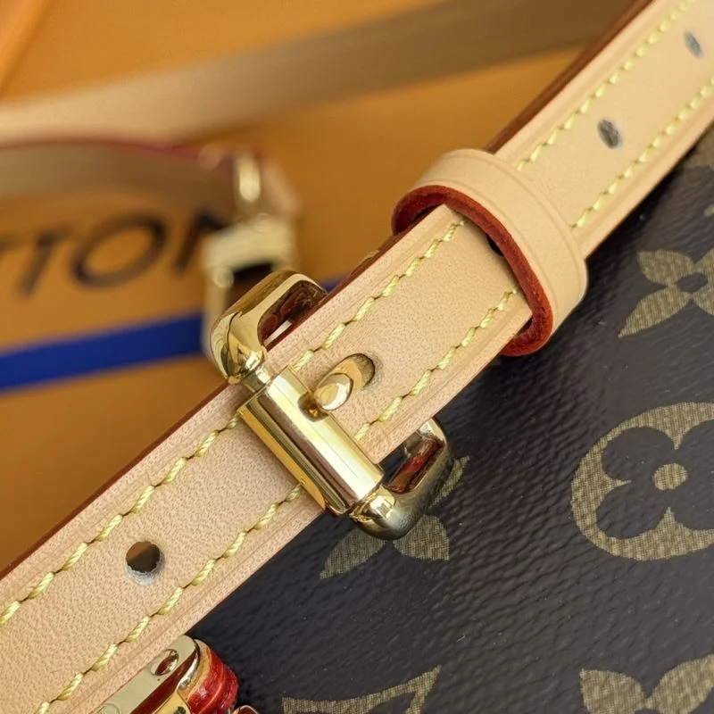 Minimalist Louis Vuitton Box Bags 49304