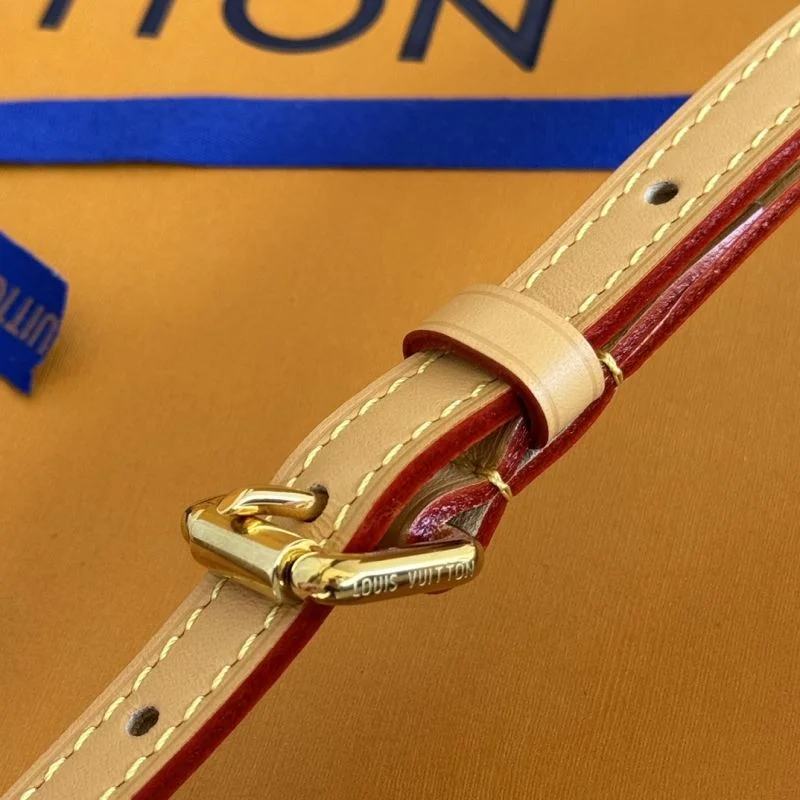 Minimalist Louis Vuitton Box Bags 49304