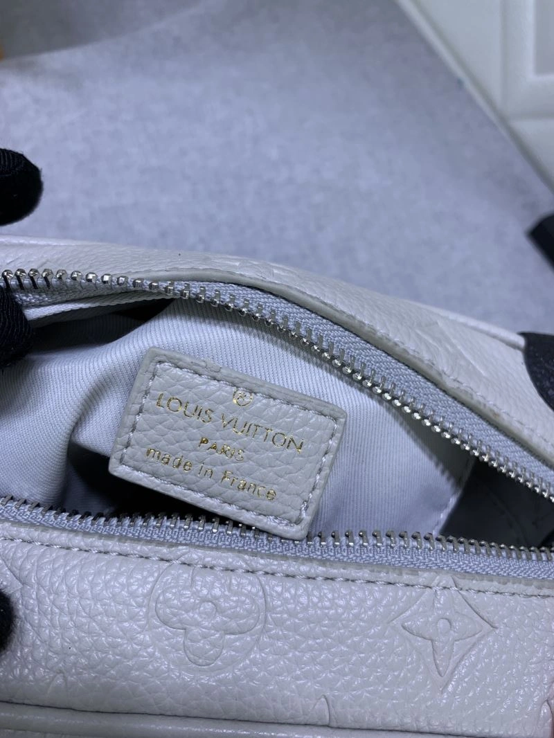 ZipUp Louis Vuitton Box Bags 79904