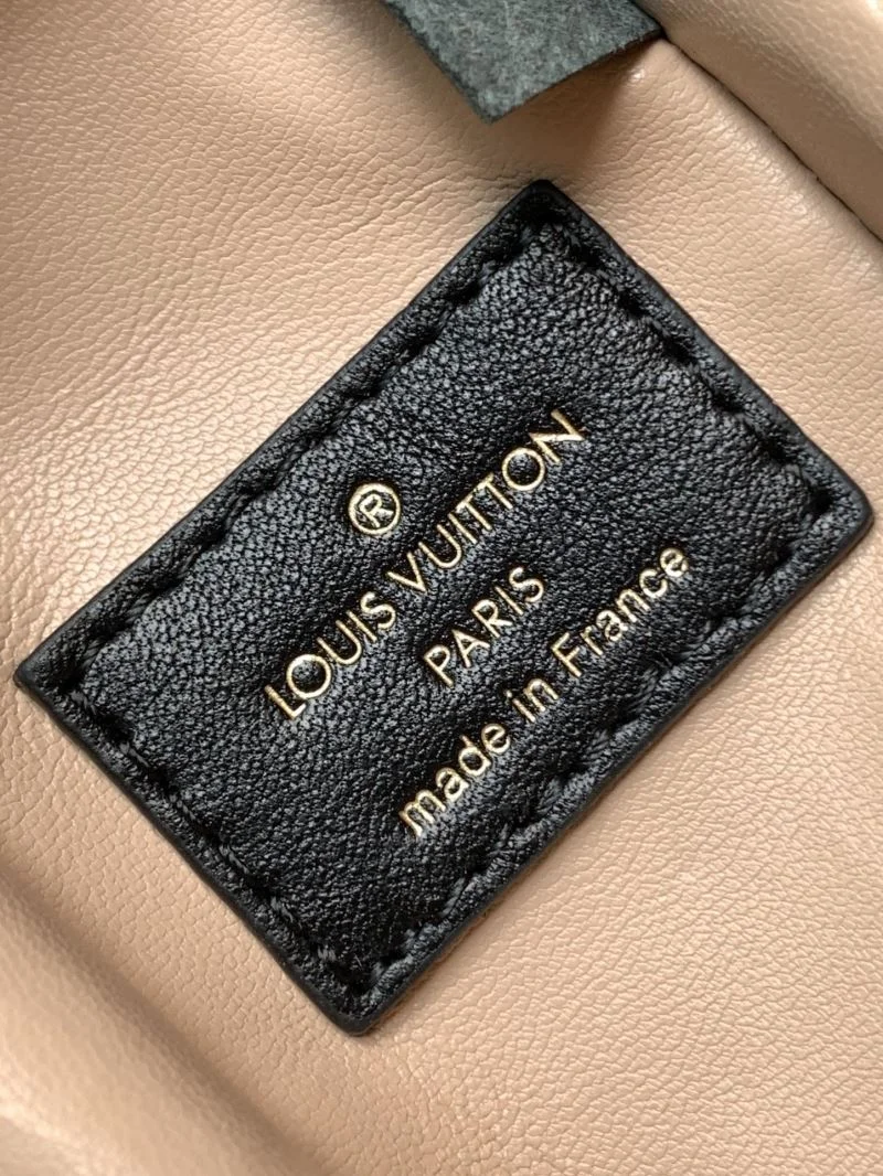 Seasonal Louis Vuitton Box Bags 39275