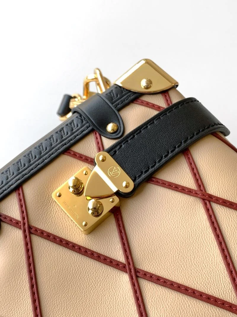 Louis Vuitton Box Bags GoodFit 39274