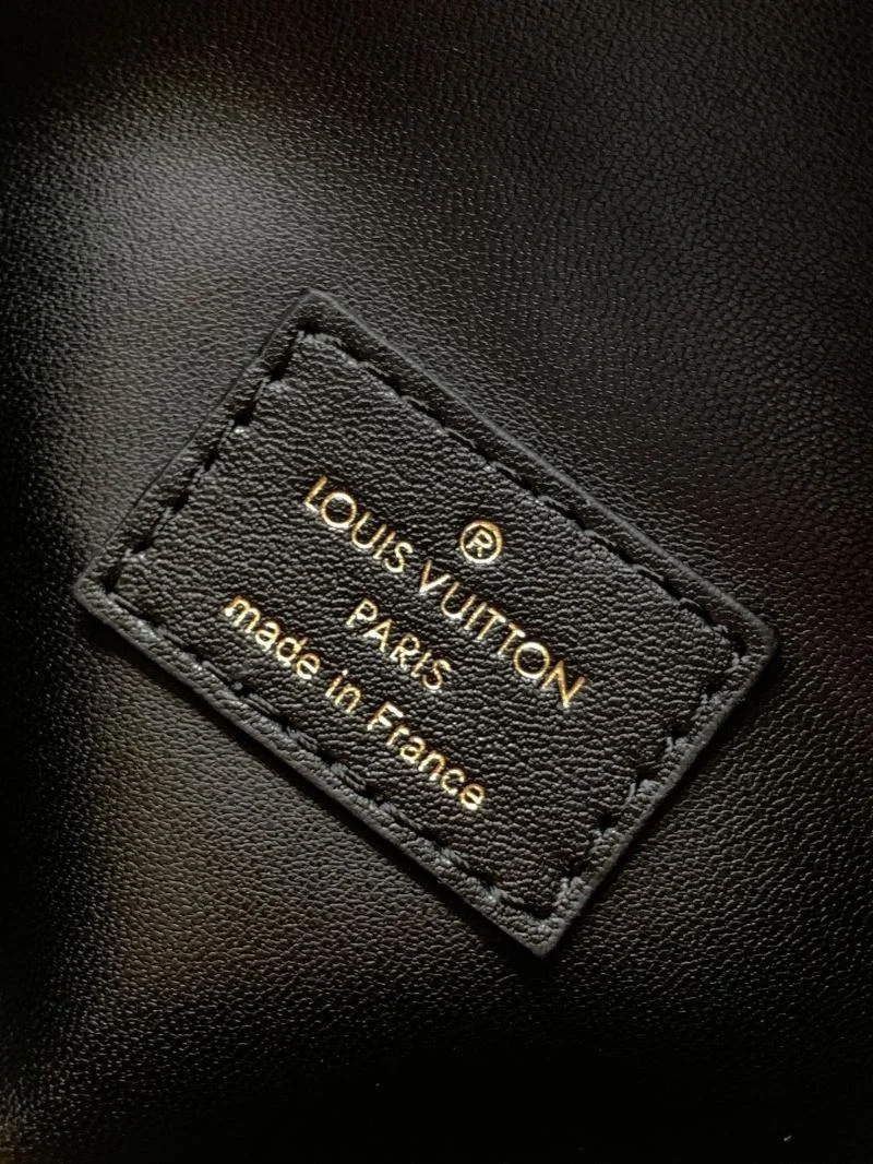 Louis Vuitton Box Bags GoodFit 39274
