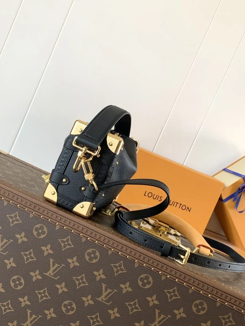 OdorResistant Louis Vuitton Box Bags 38935