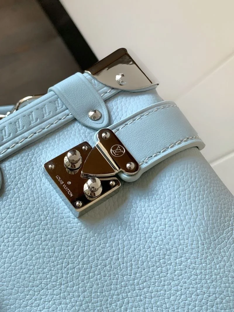 Louis Vuitton Box Bags Practical 38933