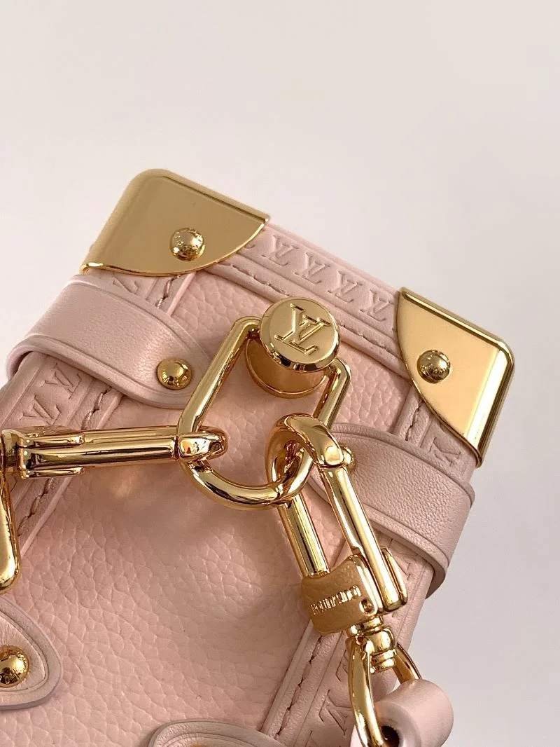 Minimalist Louis Vuitton Box Bags 38934