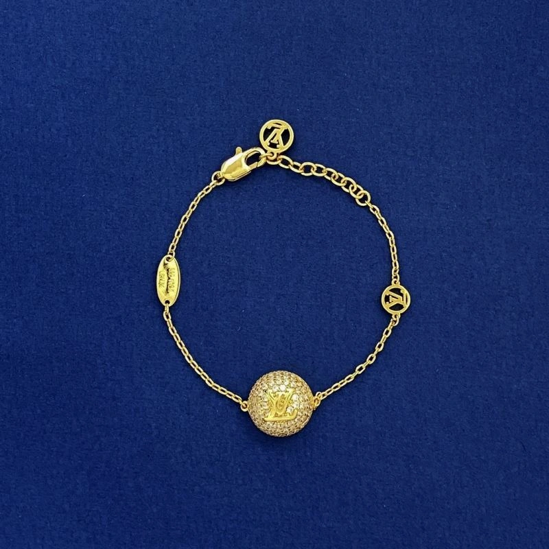 Bold Louis Vuitton Bracelets 251446