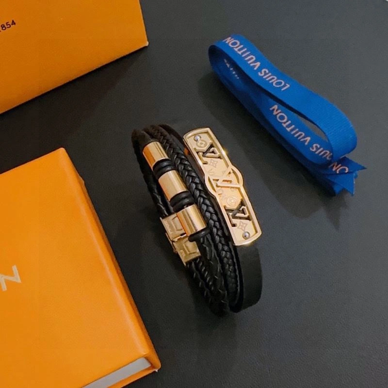 Youthful Louis Vuitton Bracelets 251461