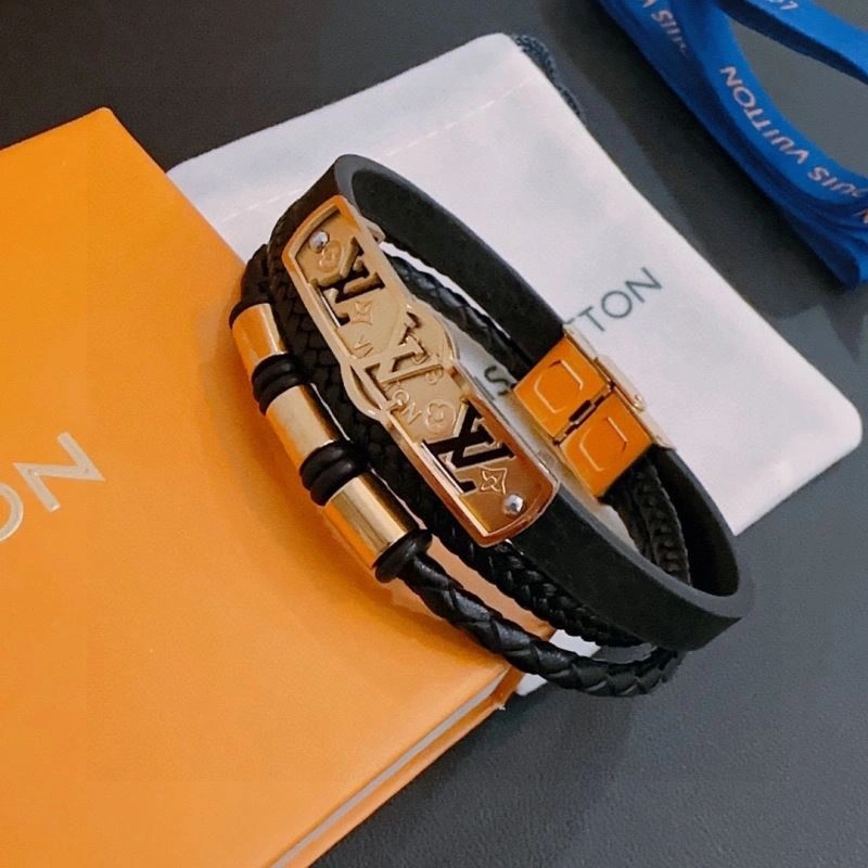 Youthful Louis Vuitton Bracelets 251461