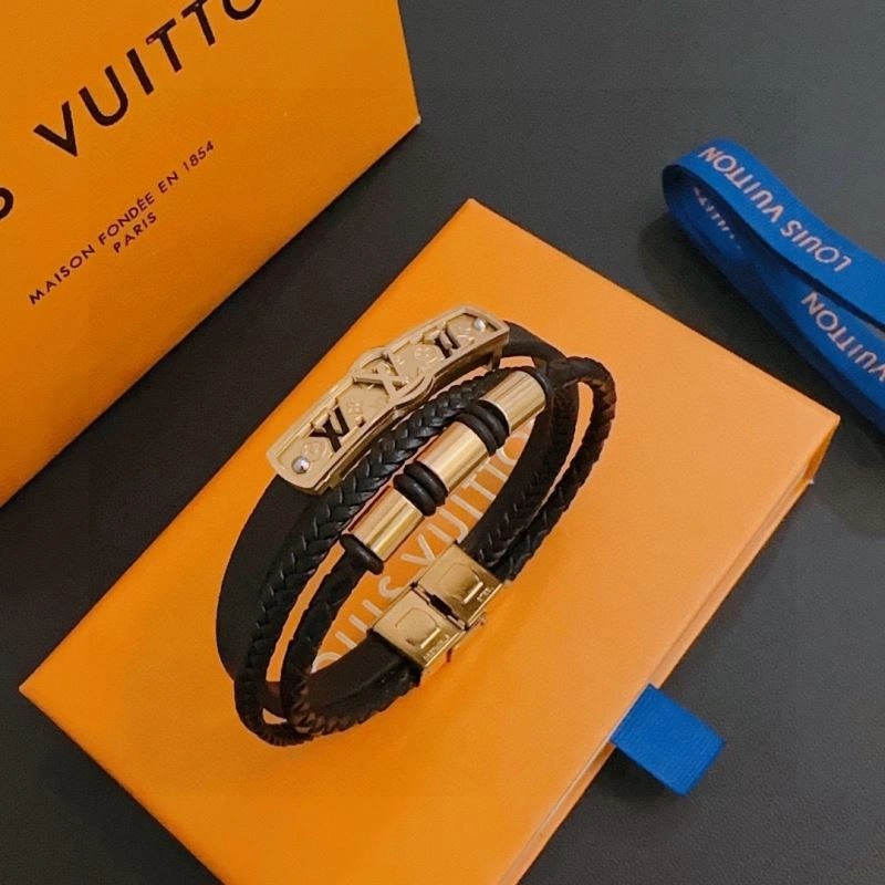 Youthful Louis Vuitton Bracelets 251461