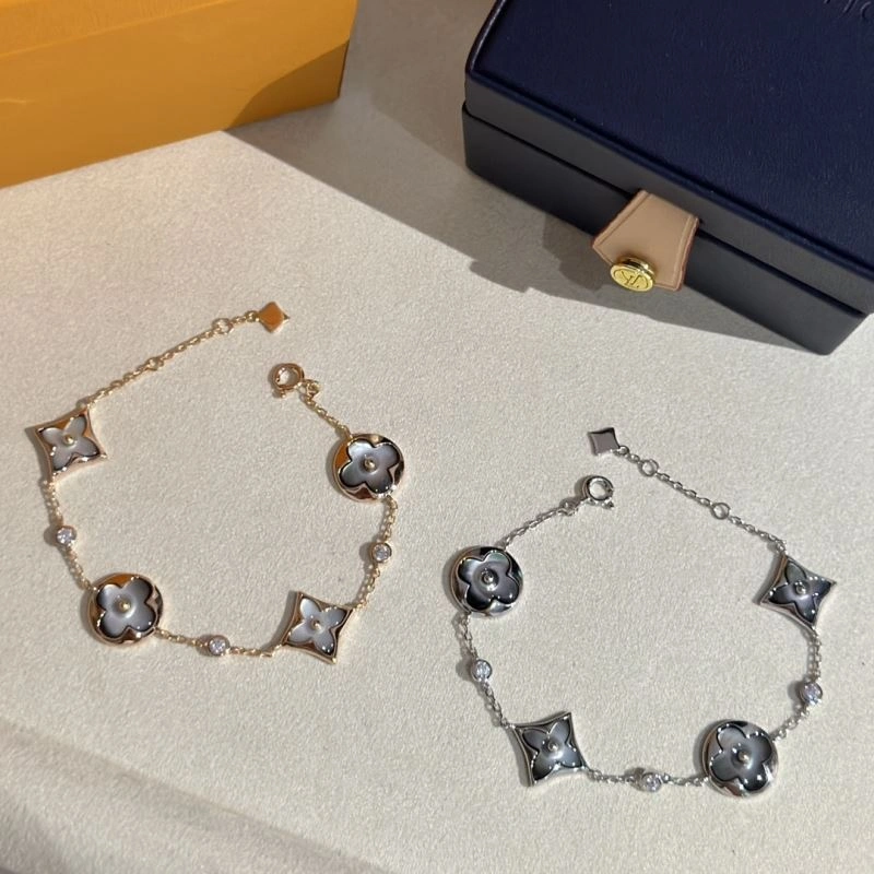 Unisex Louis Vuitton Bracelets 251450