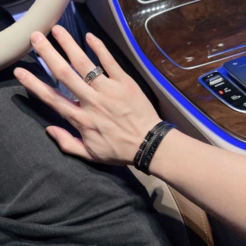 Louis Vuitton Bracelets TopPick 251459