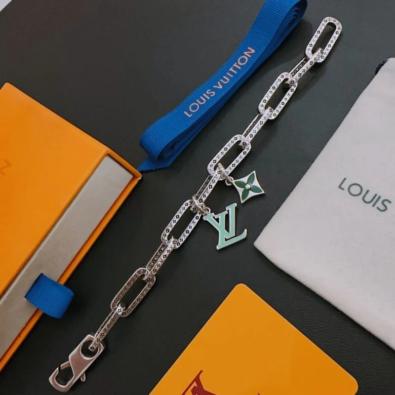 Louis Vuitton Bracelets Stylish 251462