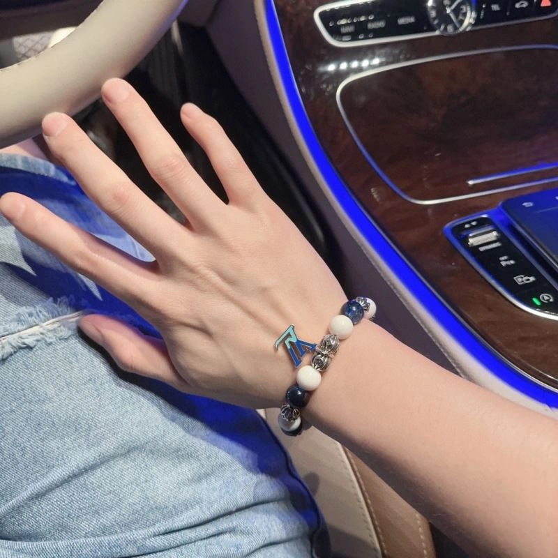 Louis Vuitton Bracelets Breathable 251438