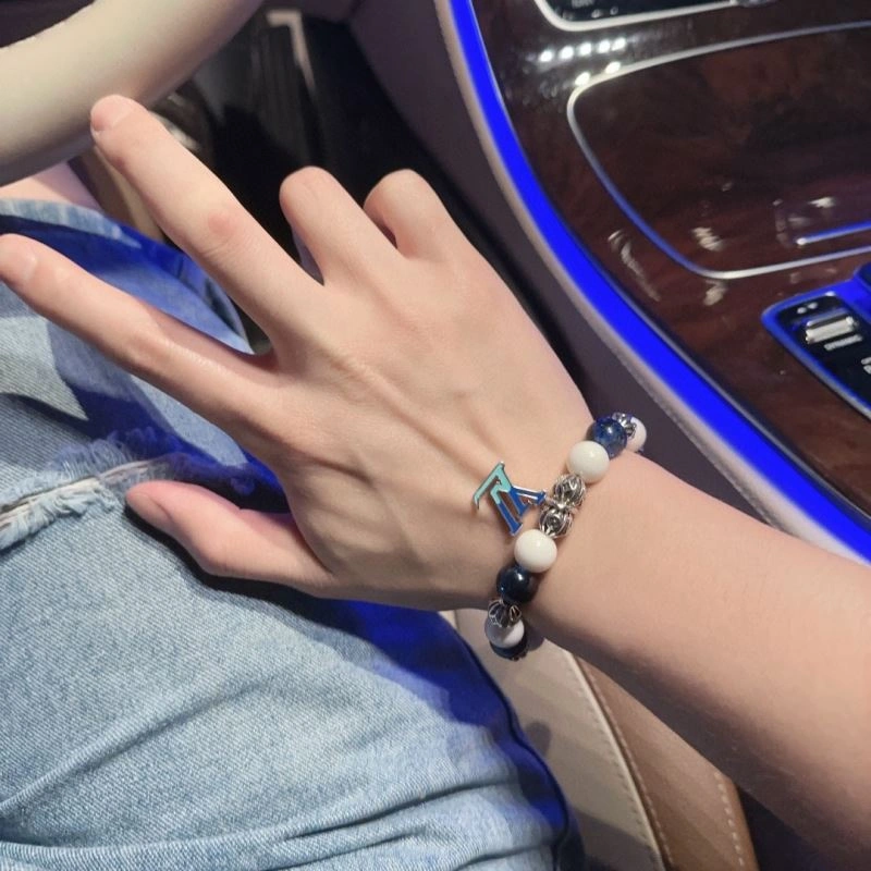 Louis Vuitton Bracelets Breathable 251438