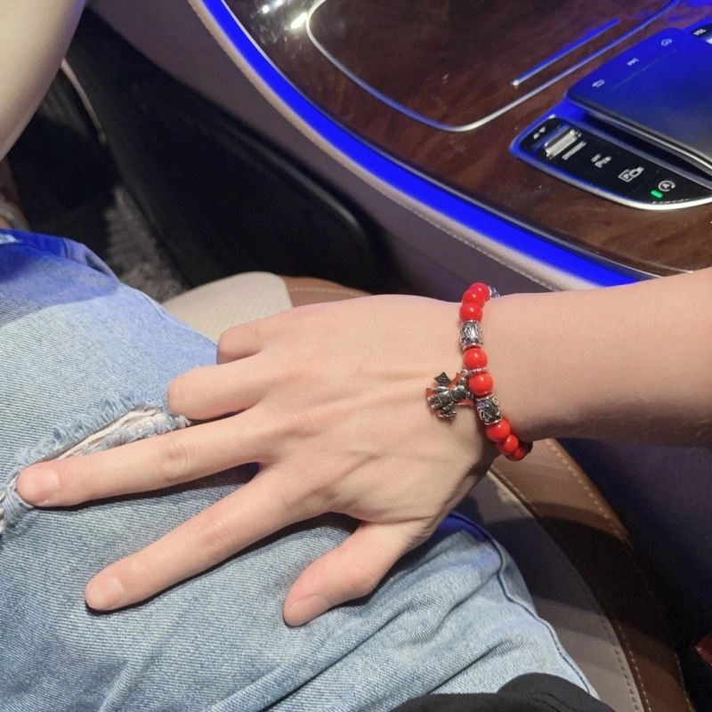 Louis Vuitton Bracelets Effortless 251435