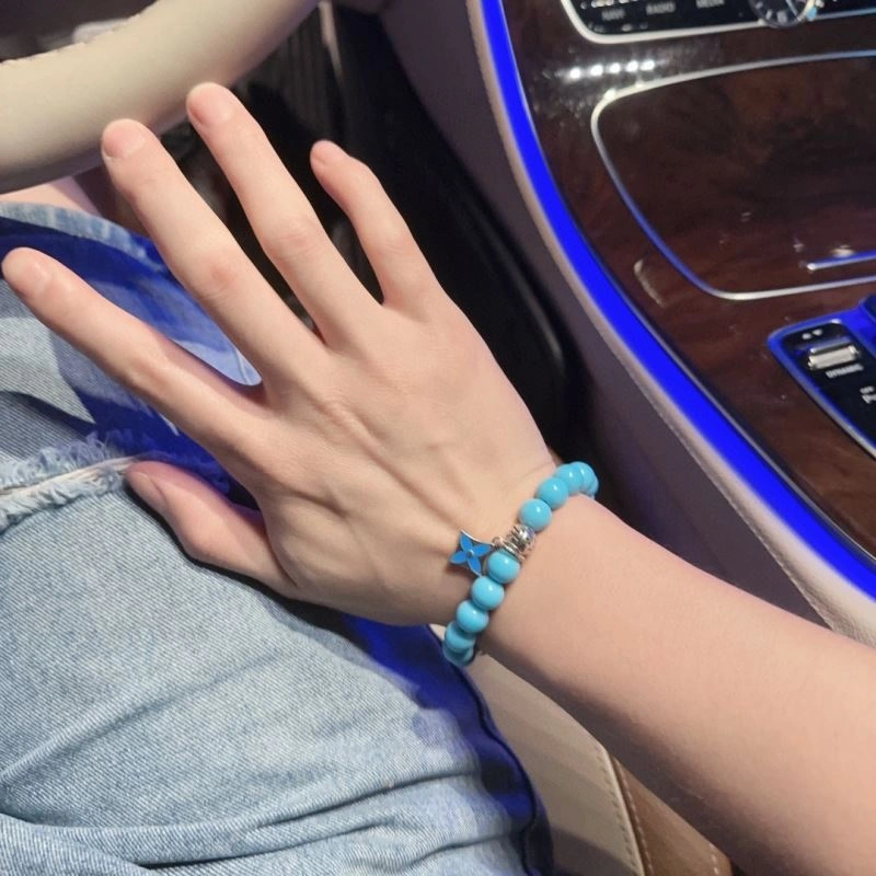 Louis Vuitton Bracelets Breathable 251434