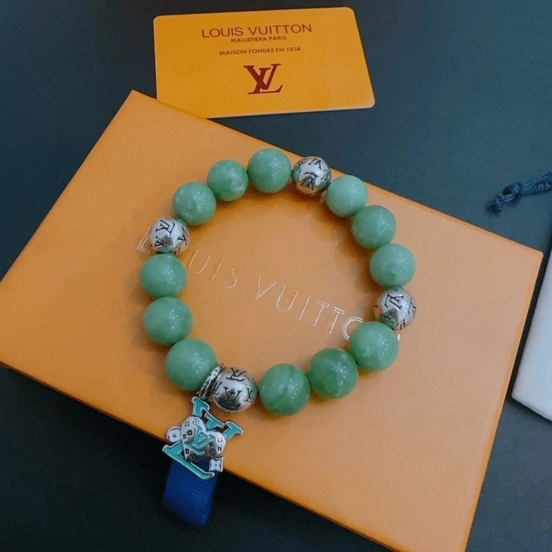Louis Vuitton Bracelets Cozy 251447