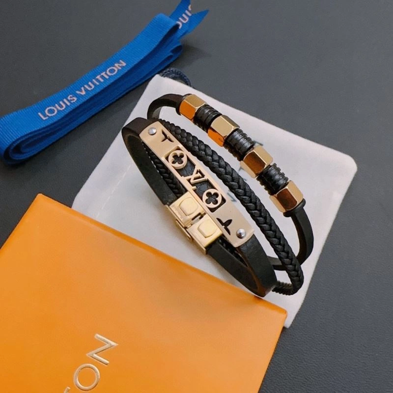 Lightweight Louis Vuitton Bracelets 251436