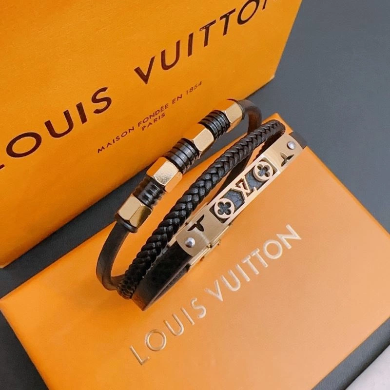 Lightweight Louis Vuitton Bracelets 251436