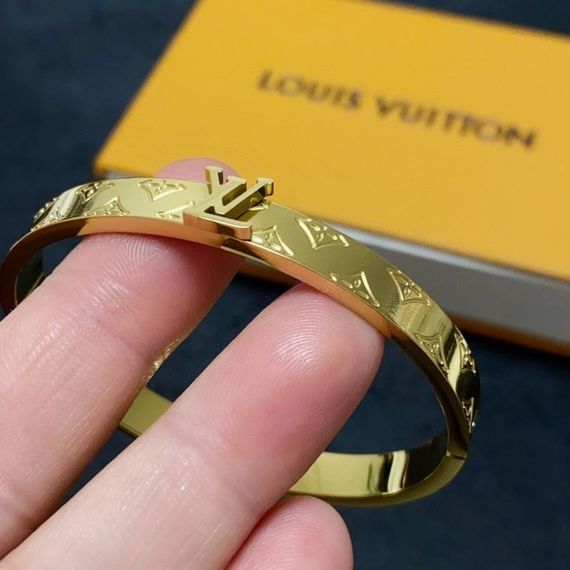 Modern Louis Vuitton Bracelets 251430