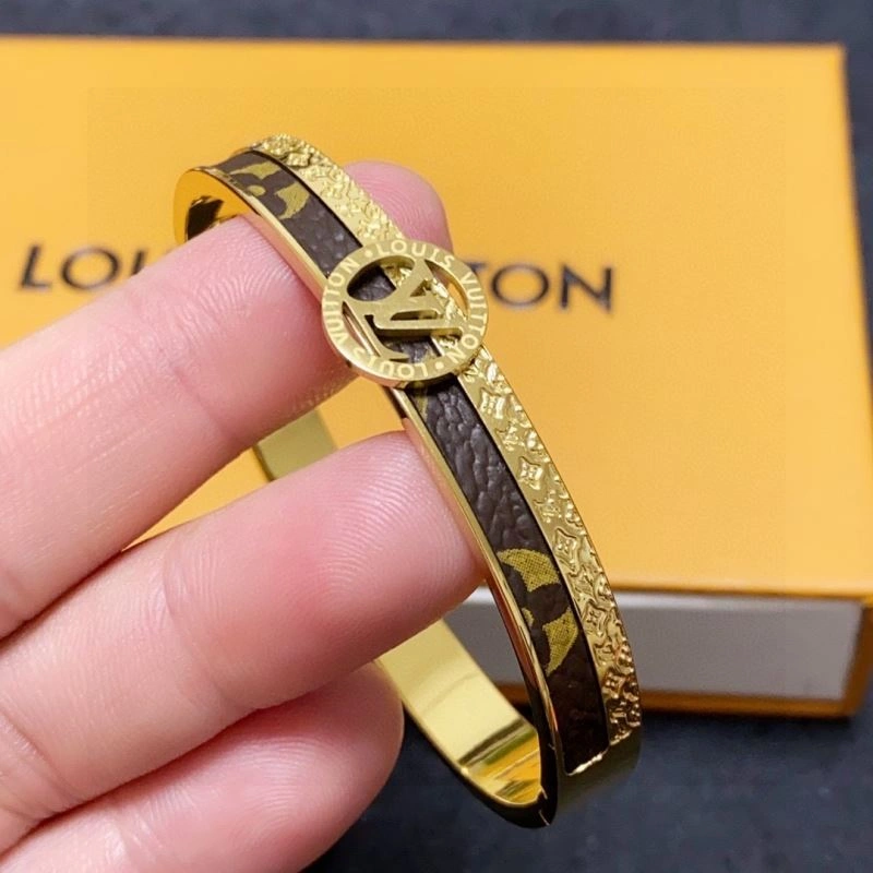 Louis Vuitton Bracelets Contemporary 251427