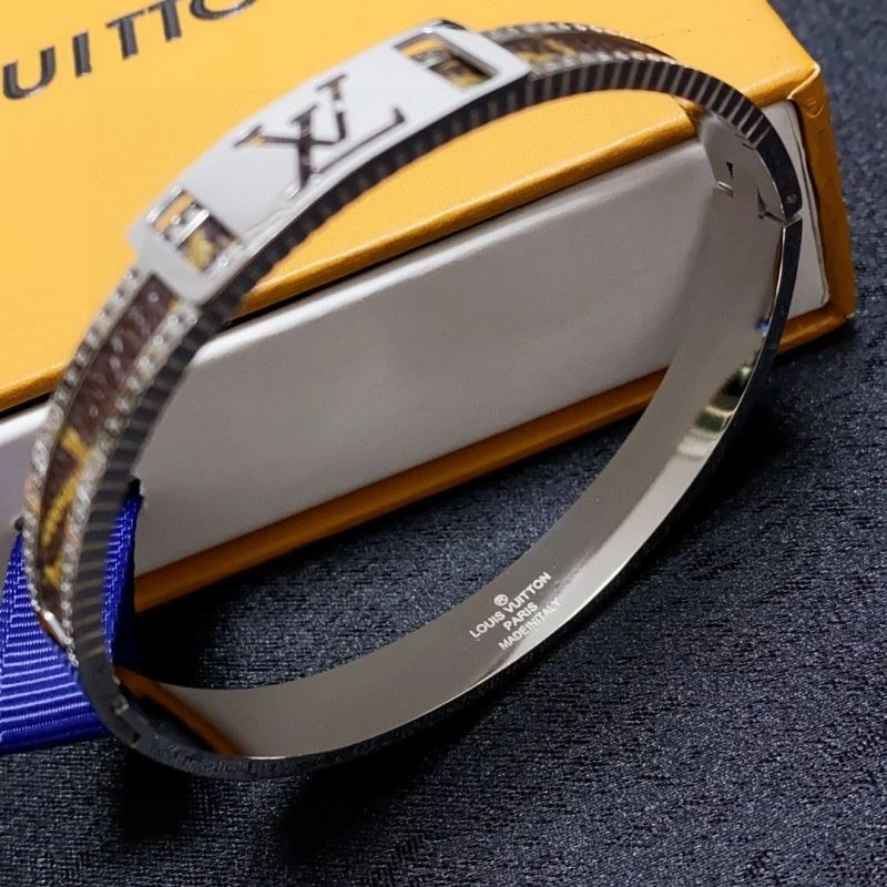 Louis Vuitton Bracelets Flexible 251417