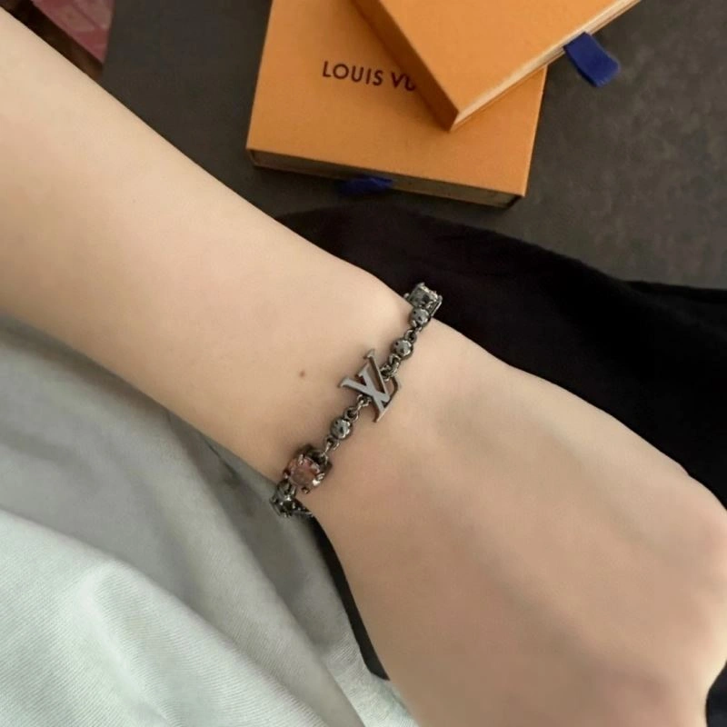 NewStyle Louis Vuitton Bracelets 251409
