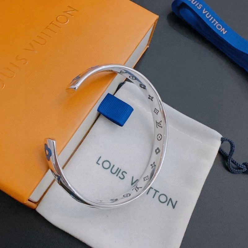 Louis Vuitton Bracelets Modern 251404