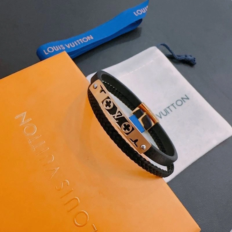 Louis Vuitton Bracelets Compact 251407