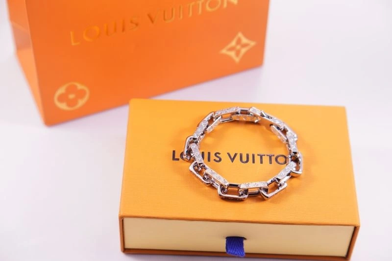 Louis Vuitton Bracelets SunProtective 251351