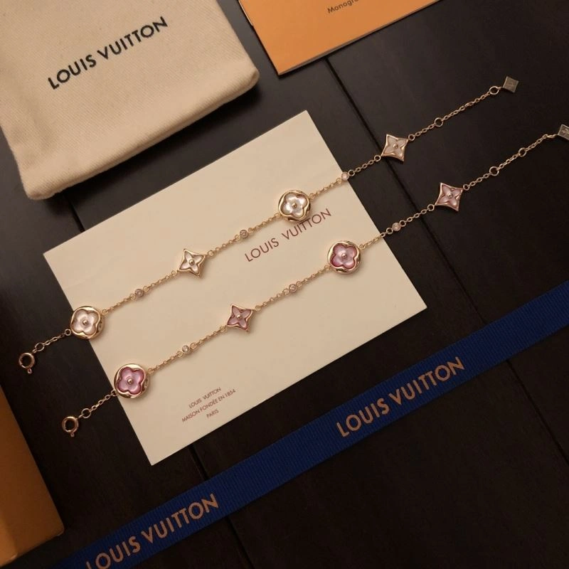 Unisex Louis Vuitton Bracelets 251349