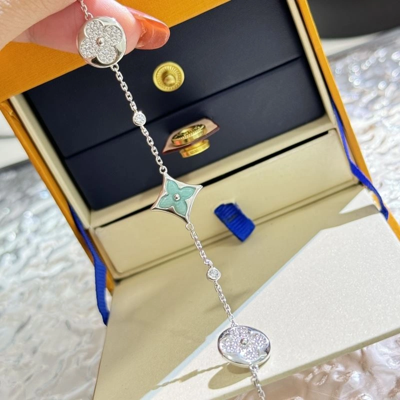 Stretchable Louis Vuitton Bracelets 251321