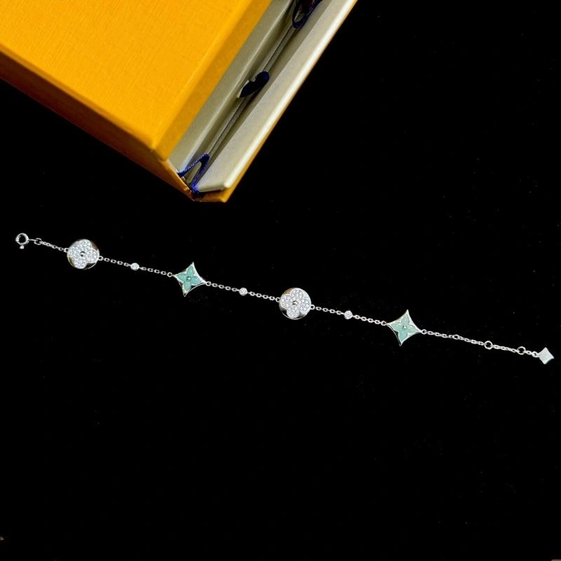 Stretchable Louis Vuitton Bracelets 251321