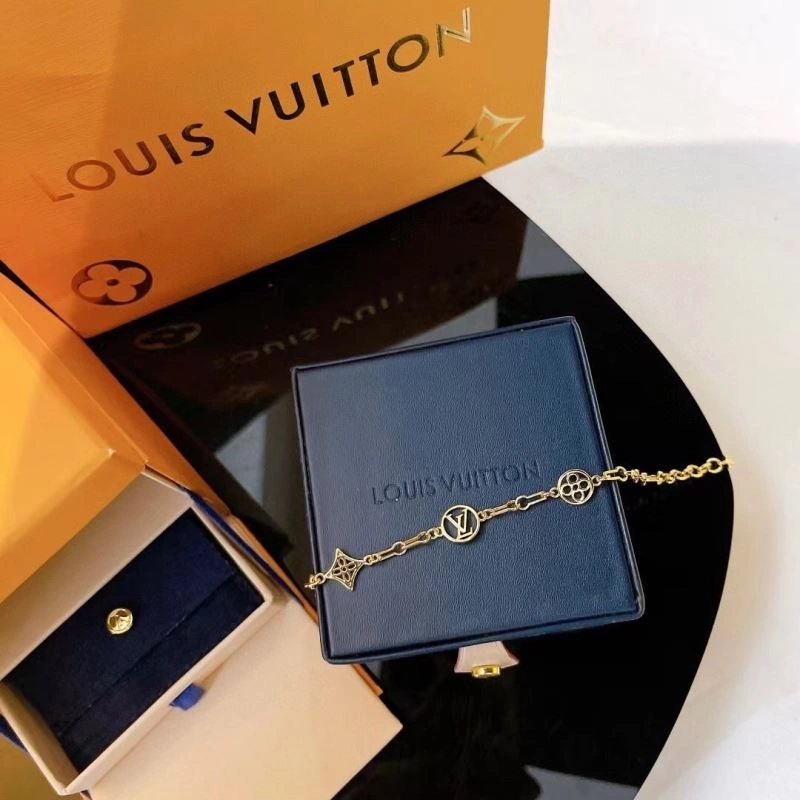 AllSeason Louis Vuitton Bracelets 251347