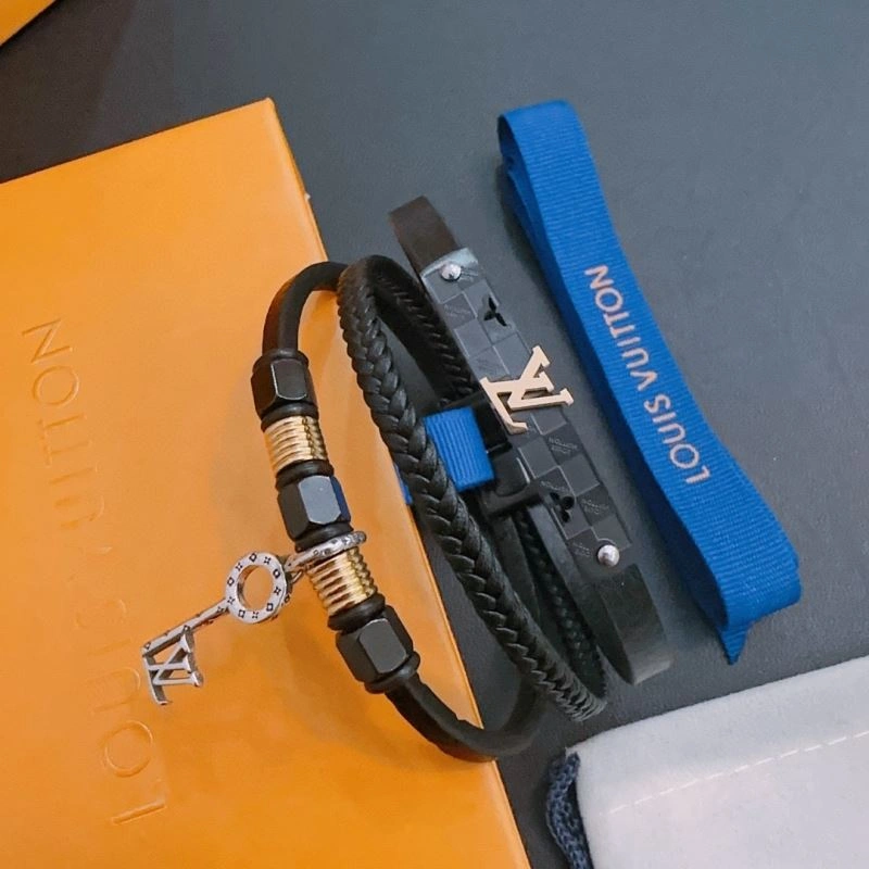 Louis Vuitton Bracelets Durable 251332