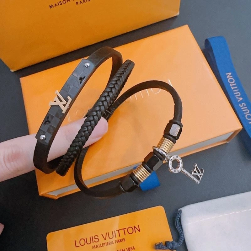 Louis Vuitton Bracelets Durable 251332